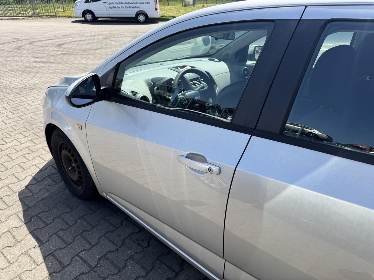 Chevrolet Aveo 2 original T&uuml;r vorn links Silber Rohbau Bj.2013
